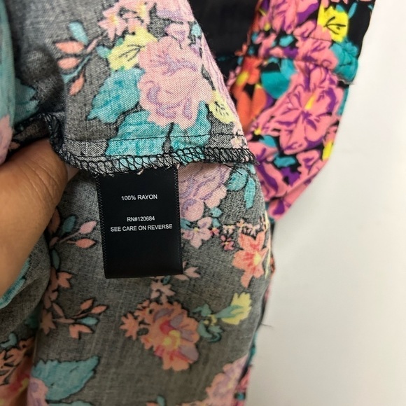 TORRID Hi-Low Floral Pink multicolor Mid Dress Plus Size 3X - Picture 8 of 10